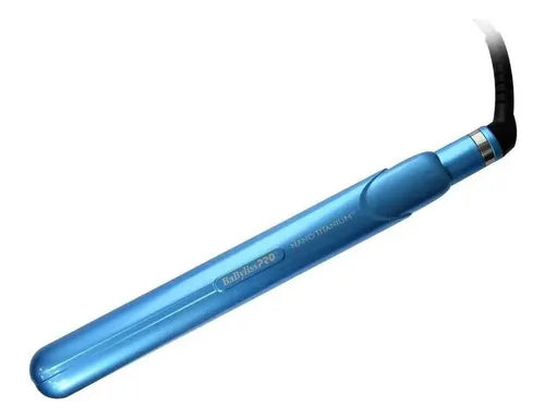 Planchita de pelo BaBylissPRO Nano Titanium 9555 azul 240V