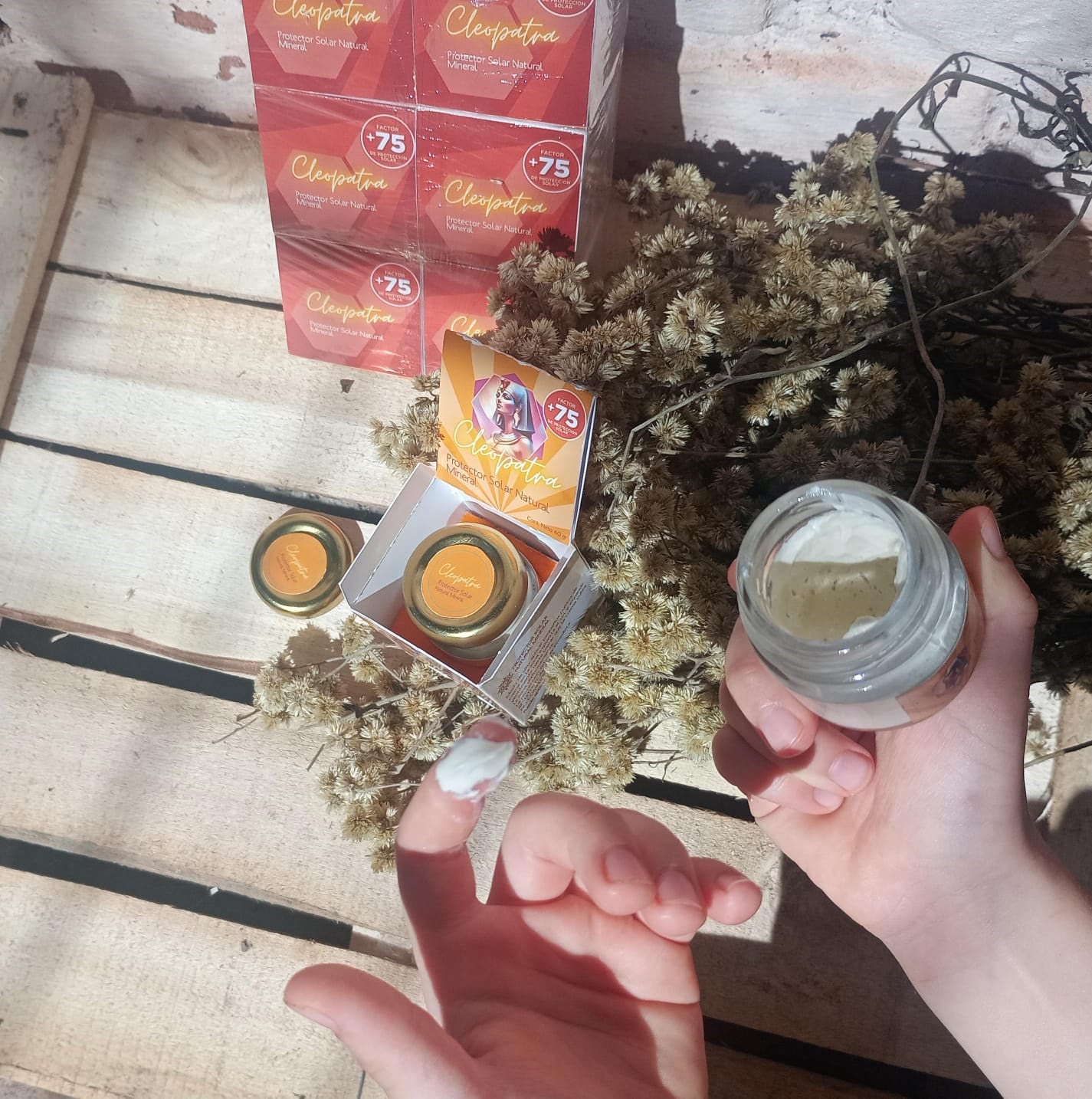 Crema Protector Solar Natural Mineral Cleopatra FPS+75  40g  Pack x6 | CLEO-SOL-75FPS-40-PACKx6