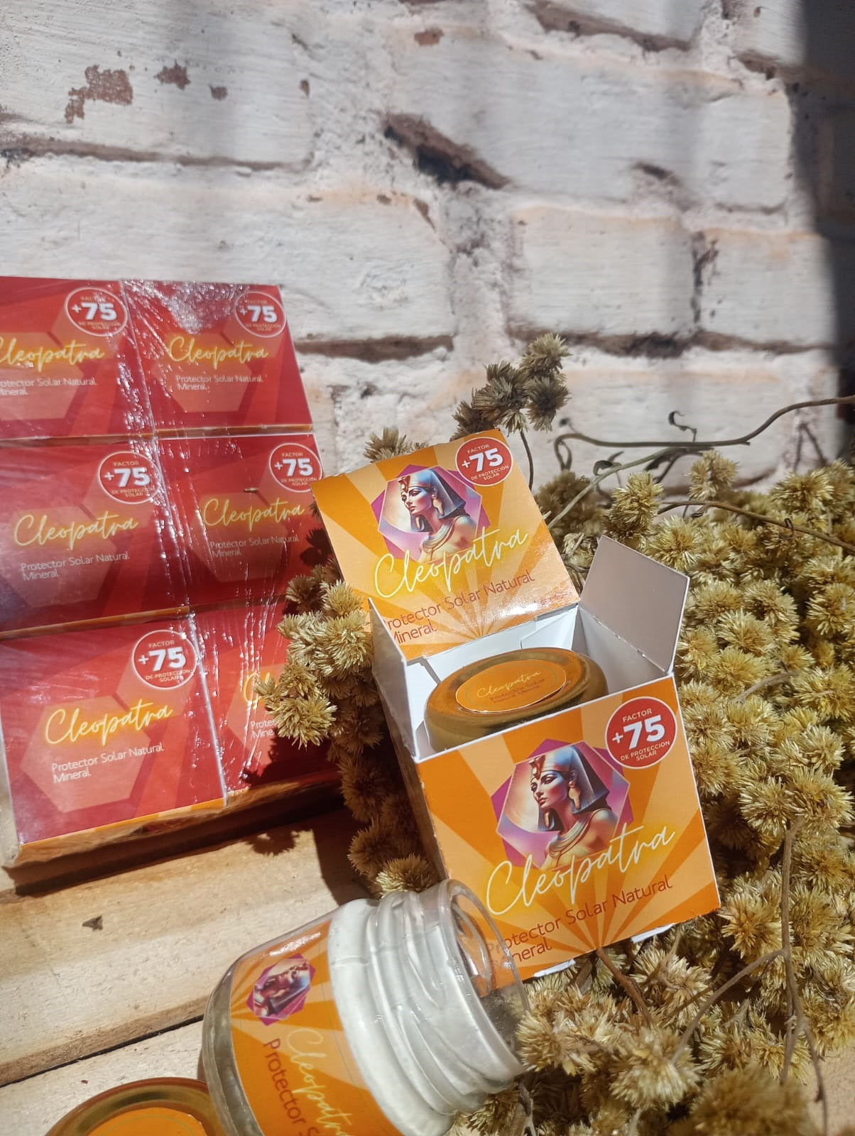 Crema Protector Solar Natural Mineral Cleopatra FPS+75  40g  Pack x6 | CLEO-SOL-75FPS-40-PACKx6