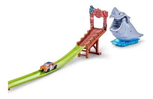 Pista De Autos Metal Machine Shark Attack Zuru Nene + Auto